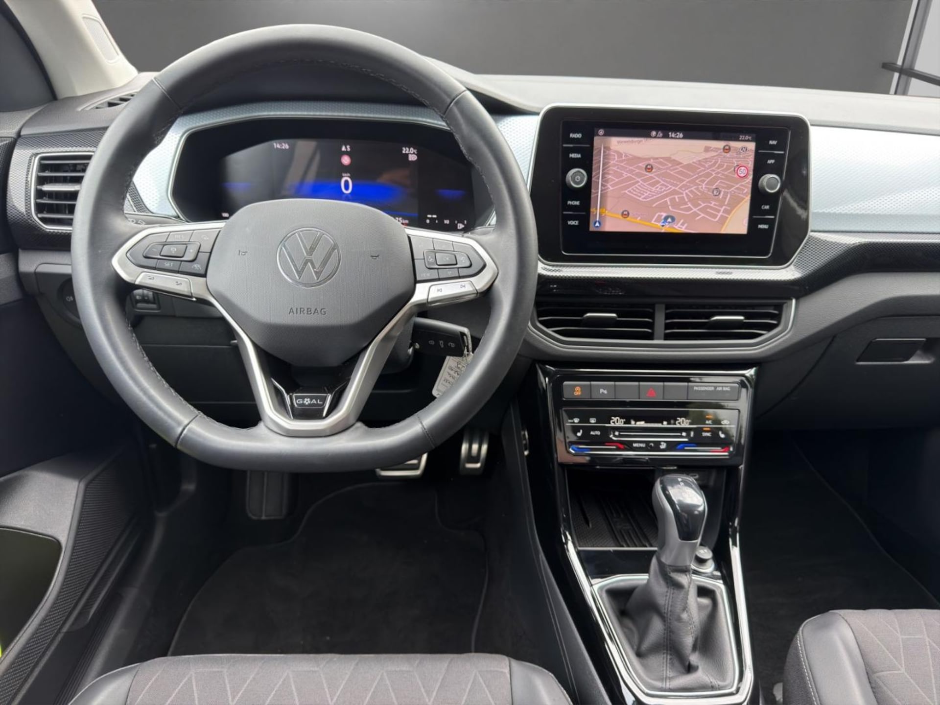 Volkswagen T-Cross Life