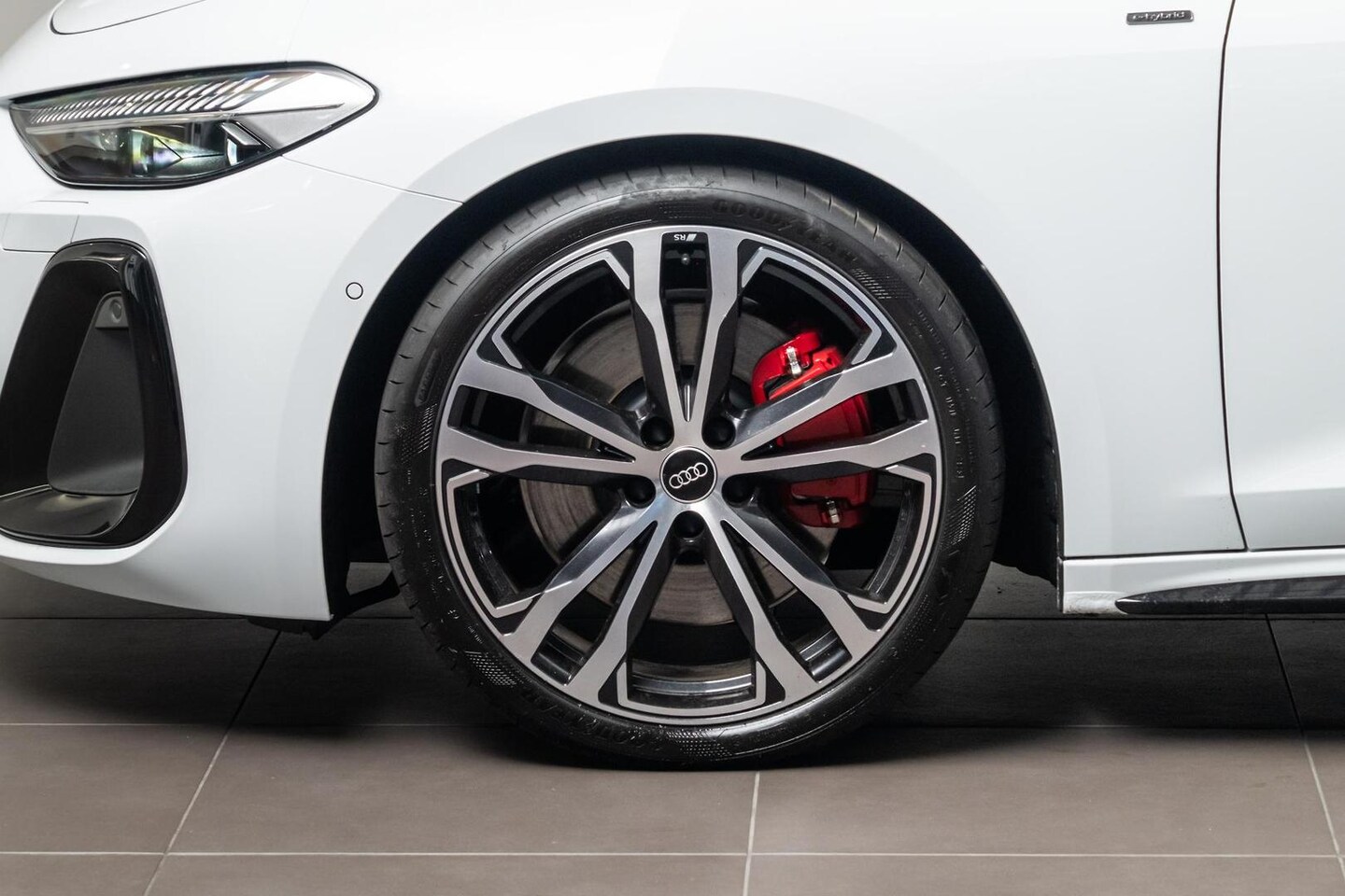Image about Audi A5 Sedan TFSI e e-hybrid quattro 270 kW S tronic