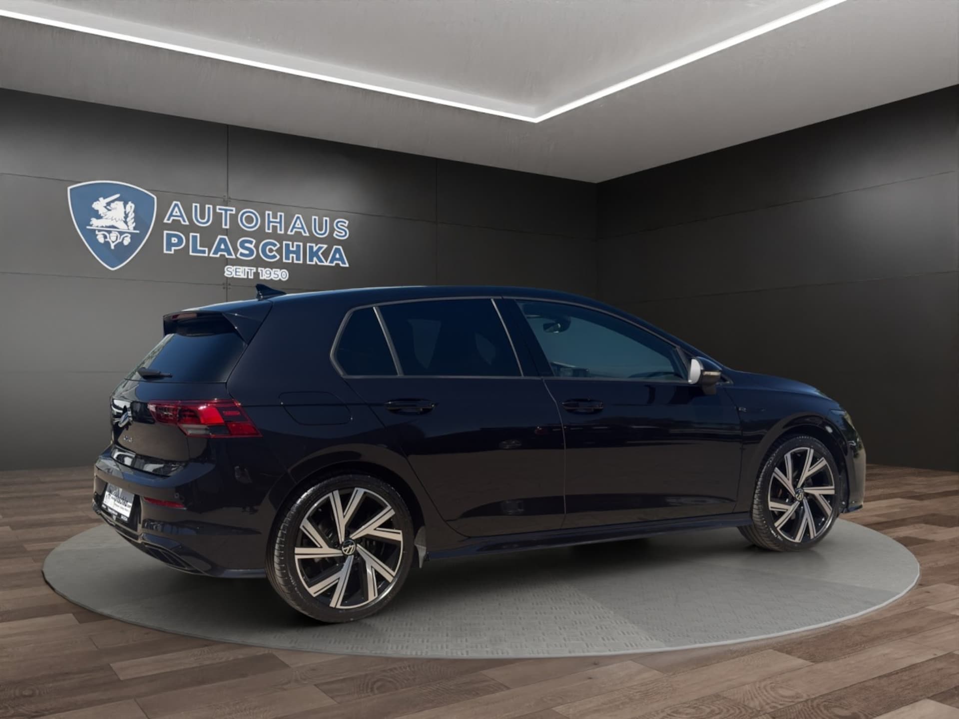 Volkswagen Golf R-Line