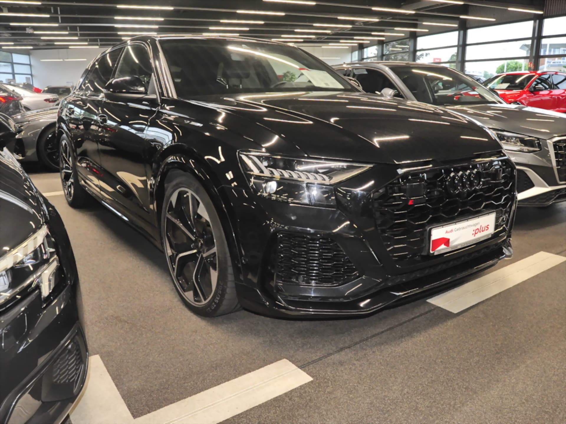 Audi RS Q8 SUV
