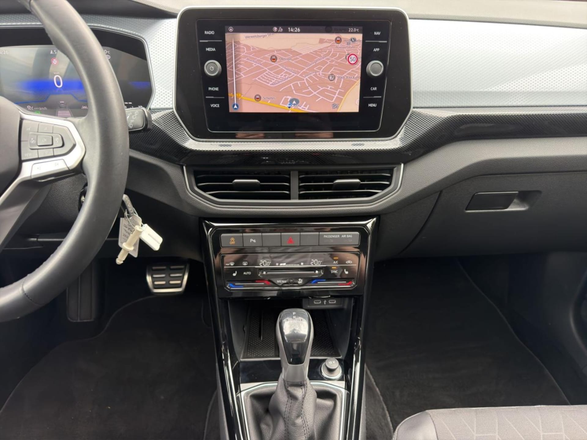 Volkswagen T-Cross Life