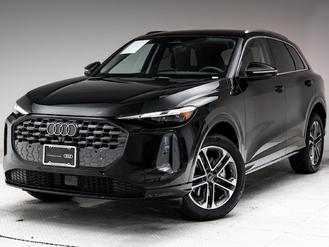 Photo of 2025 Audi Q5