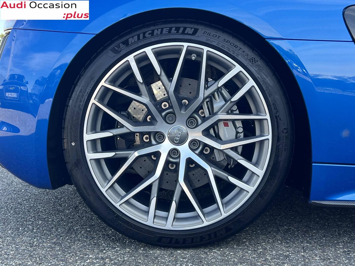 Image about Audi R8 Spyder R8 Spyder V10 plus 5.2 FSI quattro 449 kW (610 ch) S tronic