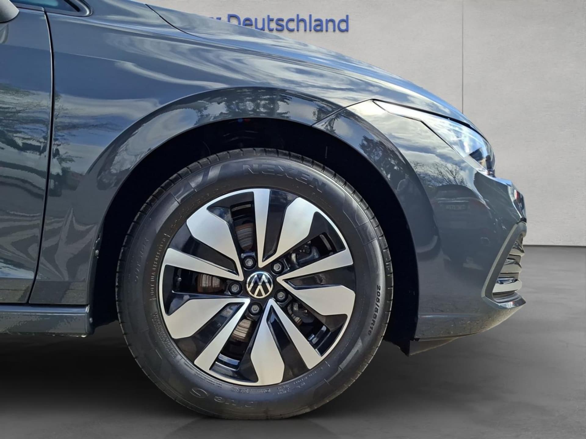 Volkswagen Golf MOVE
