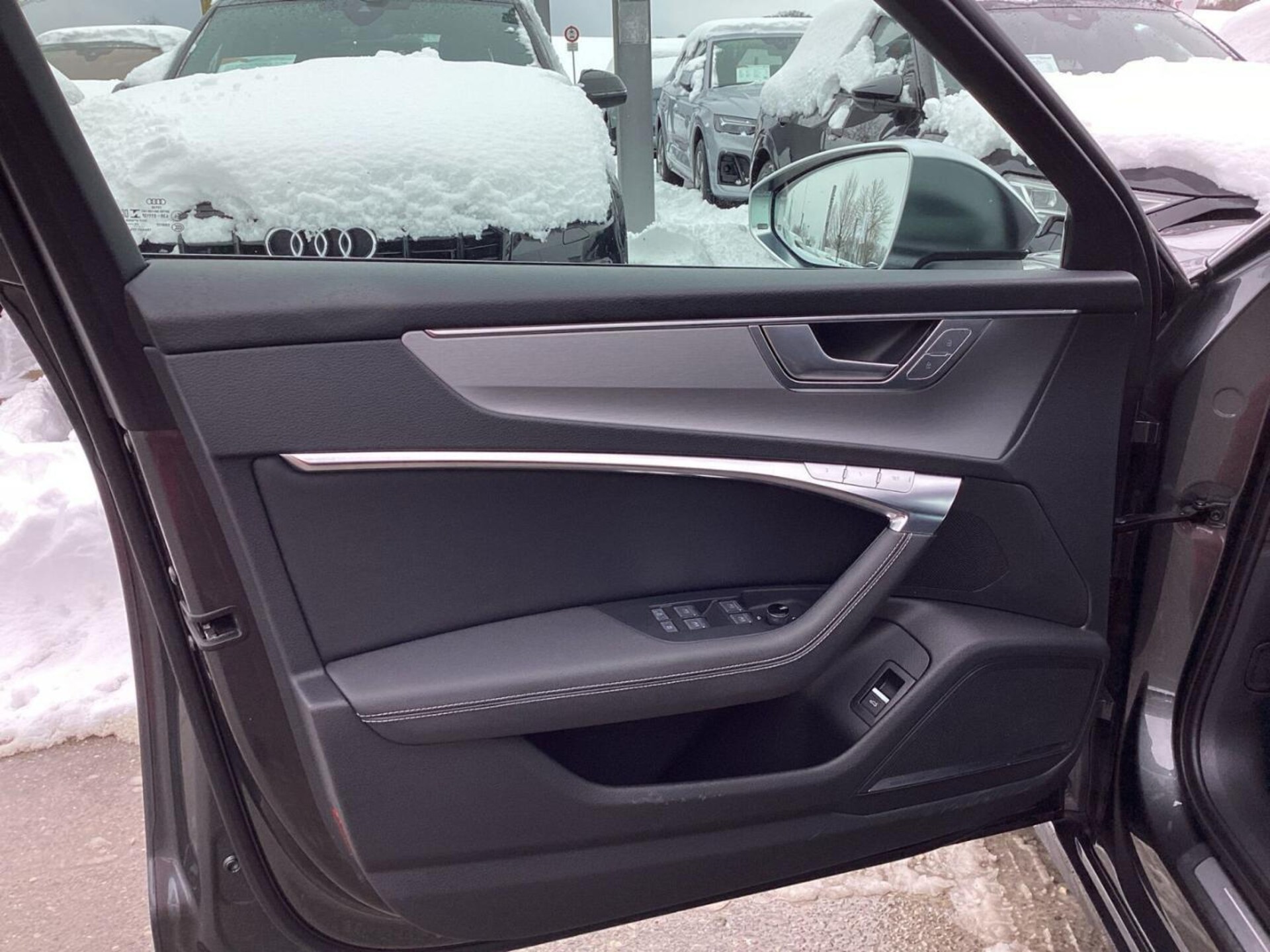 Audi S6 Avant