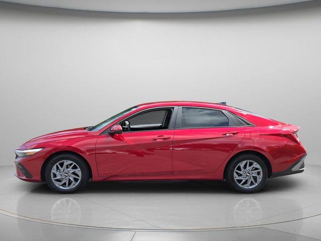 2025 Hyundai Elantra Hybrid