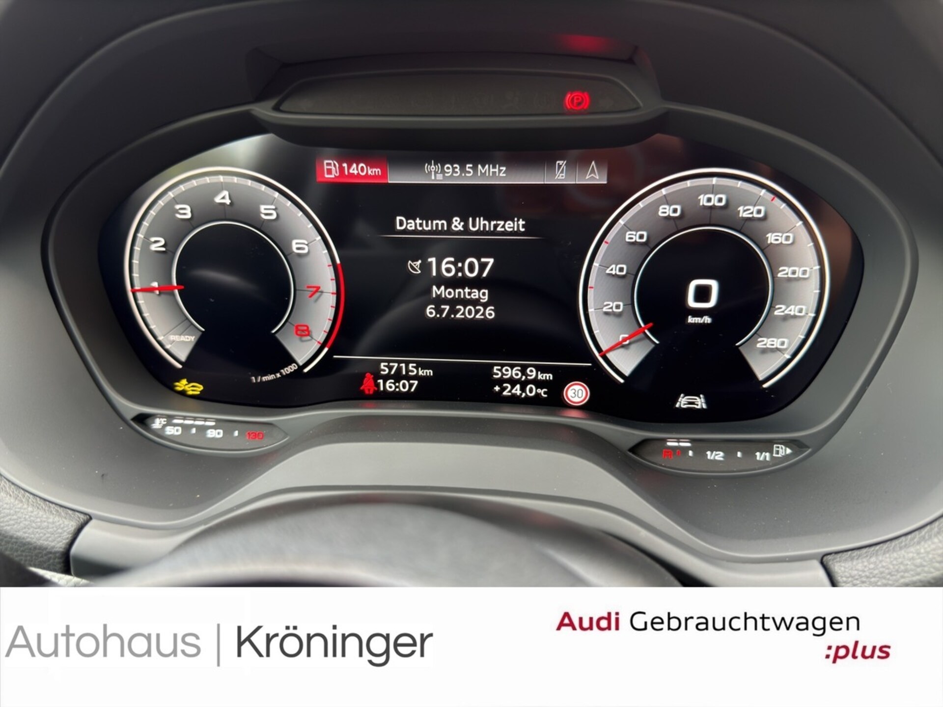 Audi Q2 S line