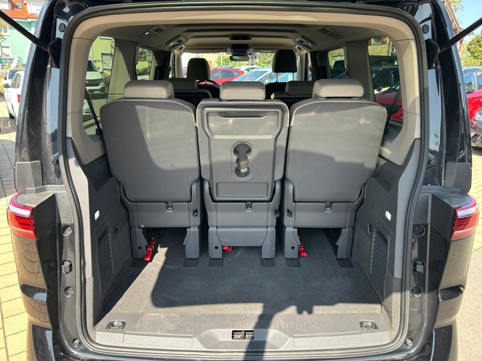 Volkswagen Multivan Langversion – Bild 17