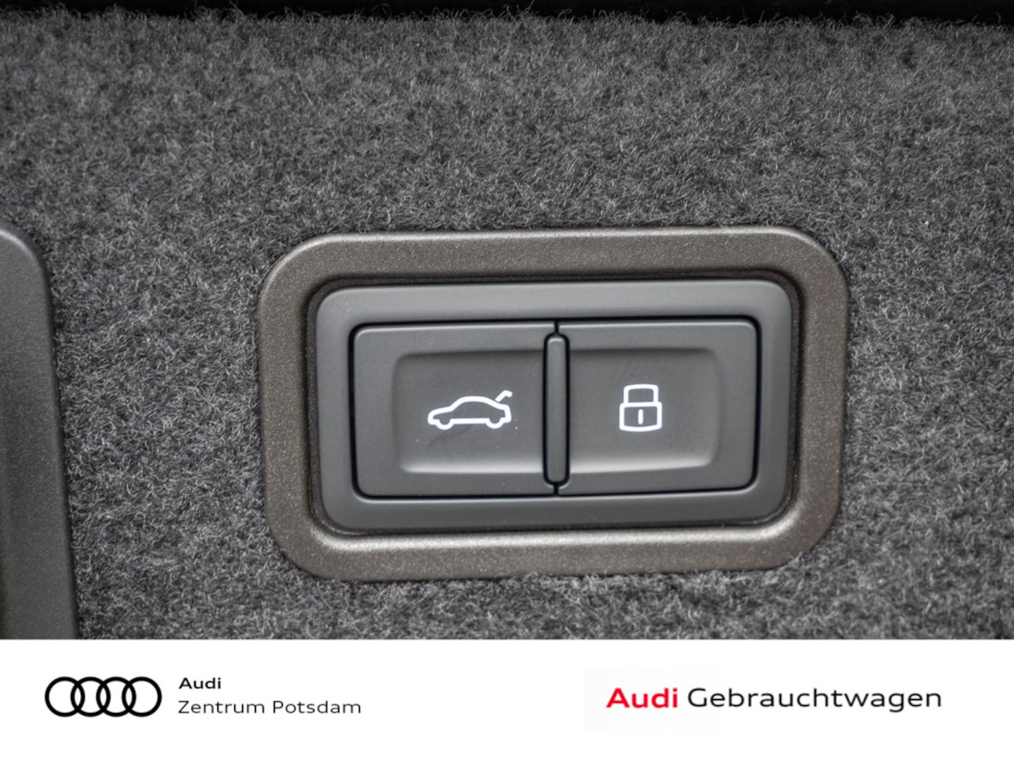 Bild über Audi S8 TFSI quattro tiptronic - für weitere Informationen kontaktieren Sie den Audi Partner