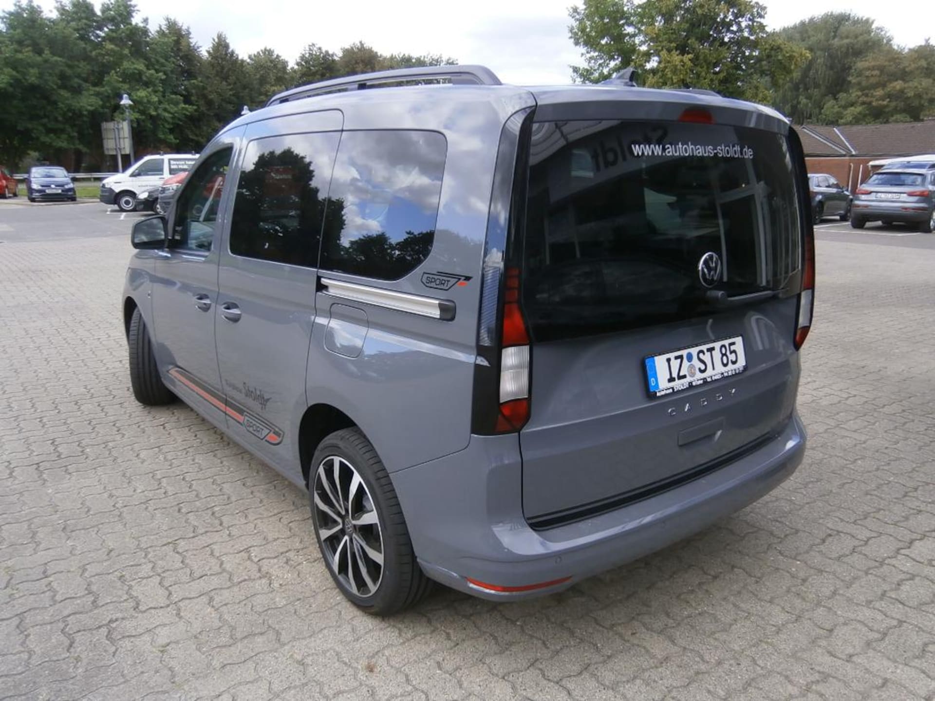 Volkswagen Caddy Basis-Modell
