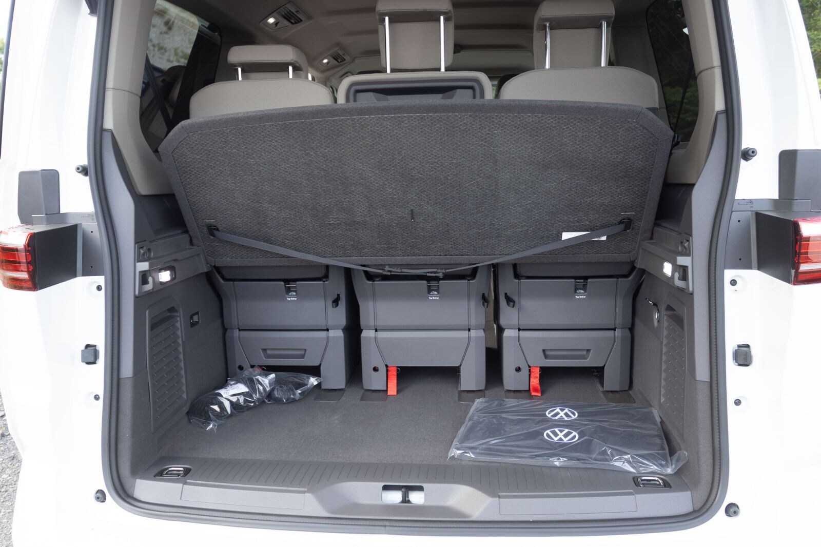 Volkswagen Multivan Langversion – Bild 15