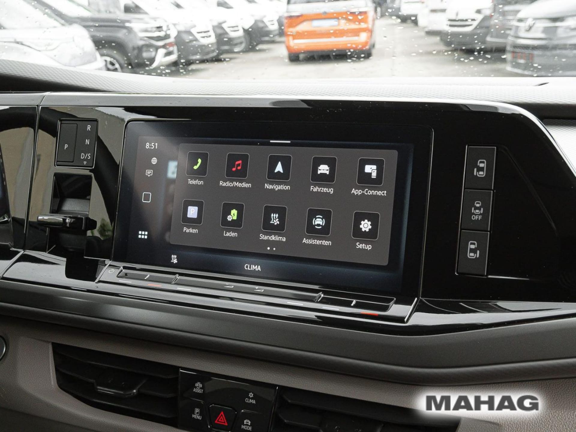 Volkswagen Multivan Basis-Modell