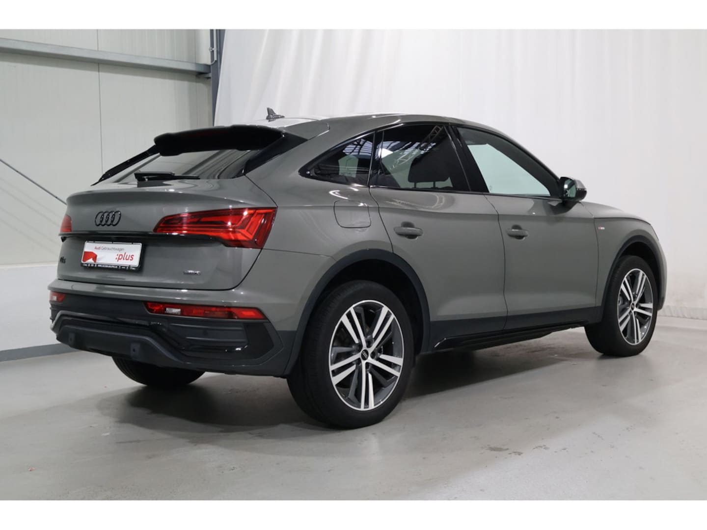 Bild über Audi Q5 Sportback 40 TFSI quattro S tronic - für weitere Informationen kontaktieren Sie den Audi Partner