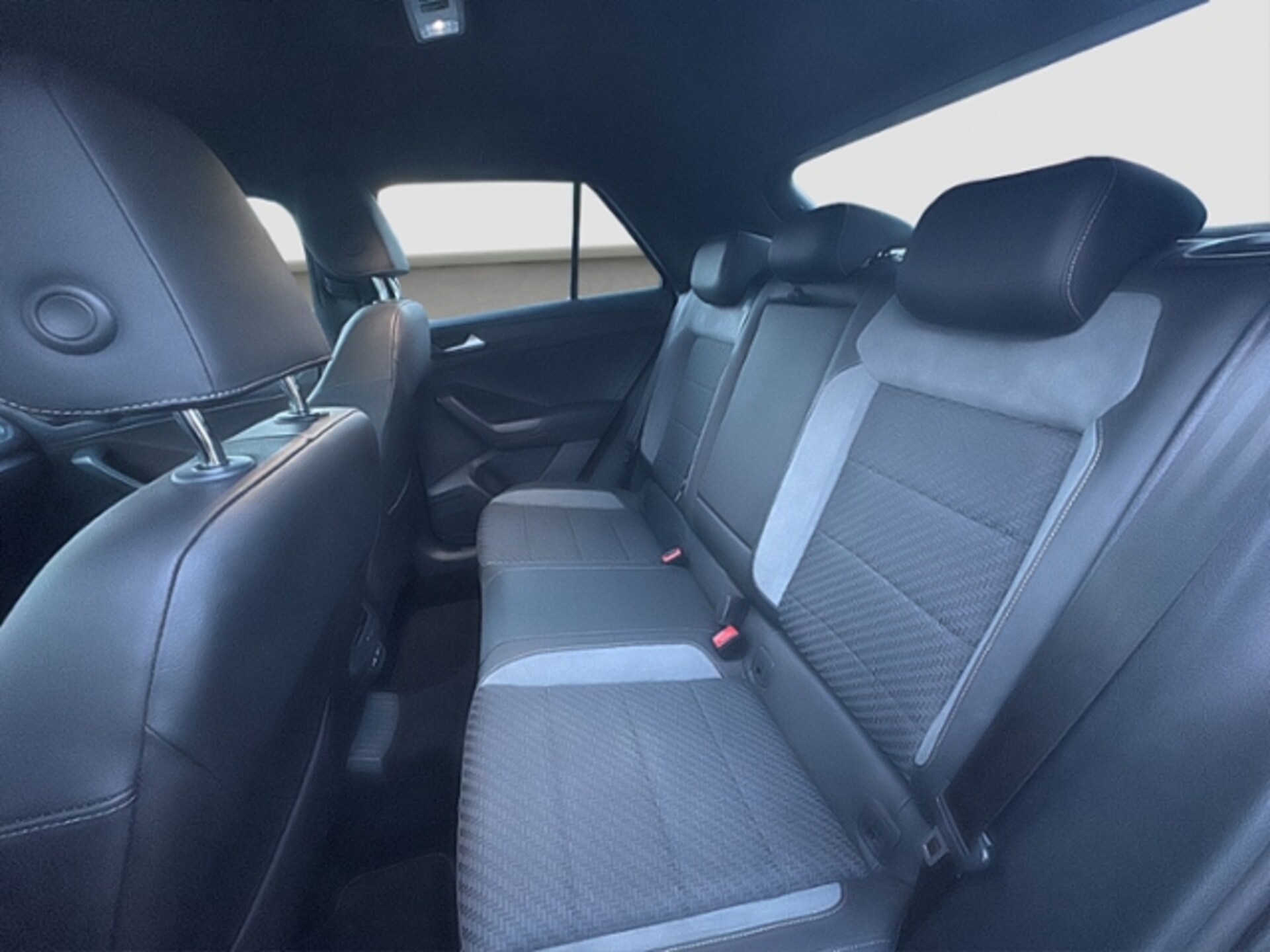 Volkswagen T-Roc Sport