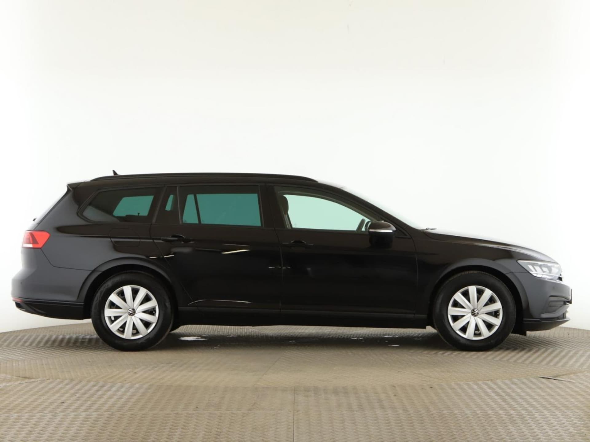 Volkswagen Passat Variant Basis-Modell