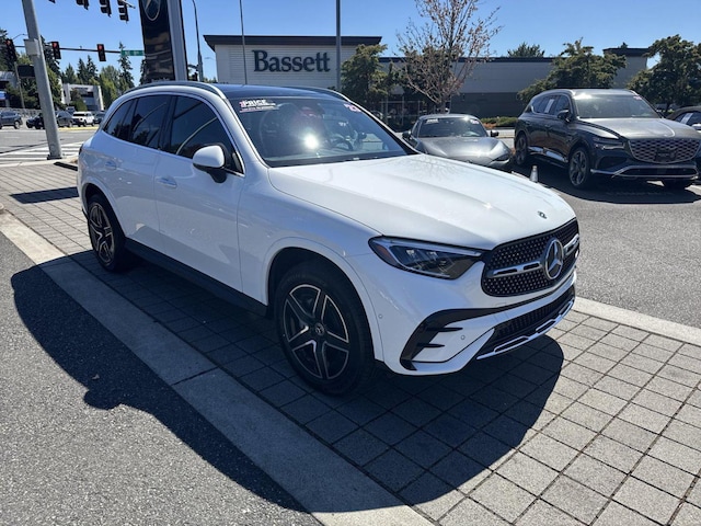 2023 Mercedes-Benz GLC 300