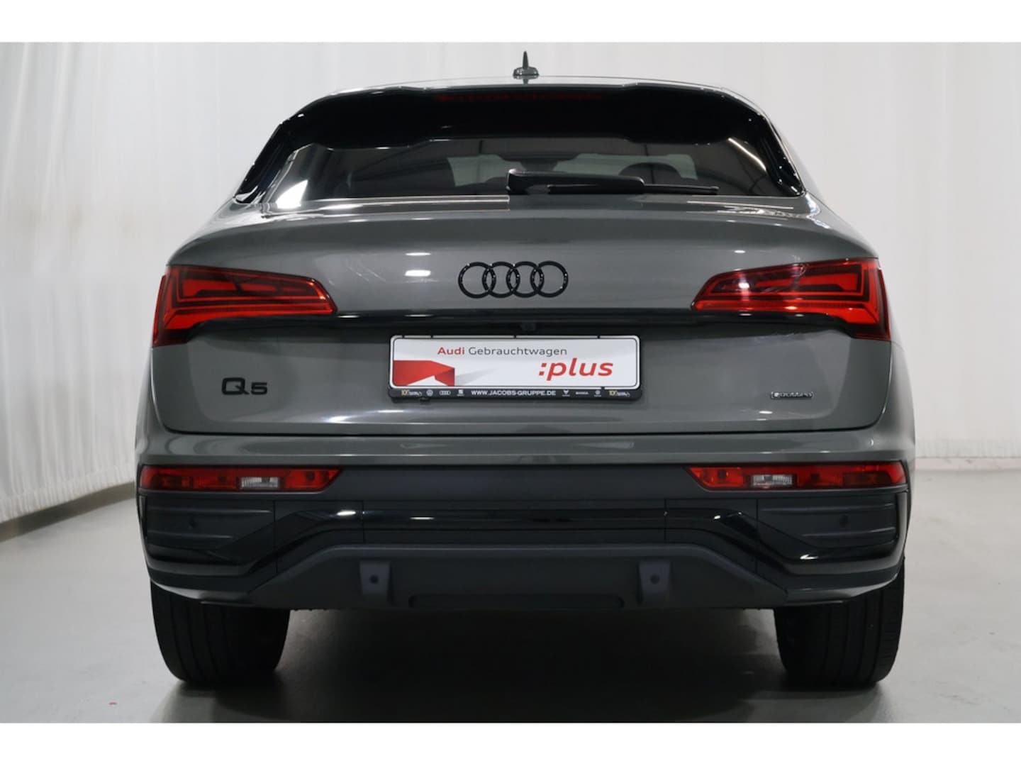 Bild über Audi Q5 Sportback 40 TFSI quattro S tronic - für weitere Informationen kontaktieren Sie den Audi Partner
