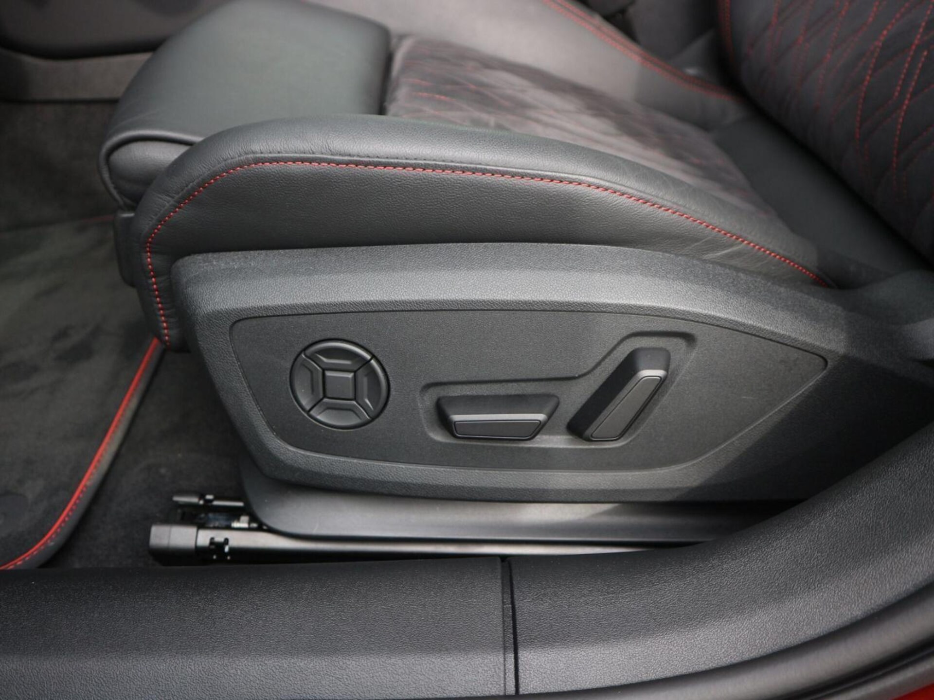 Audi A5 Avant e-hybrid