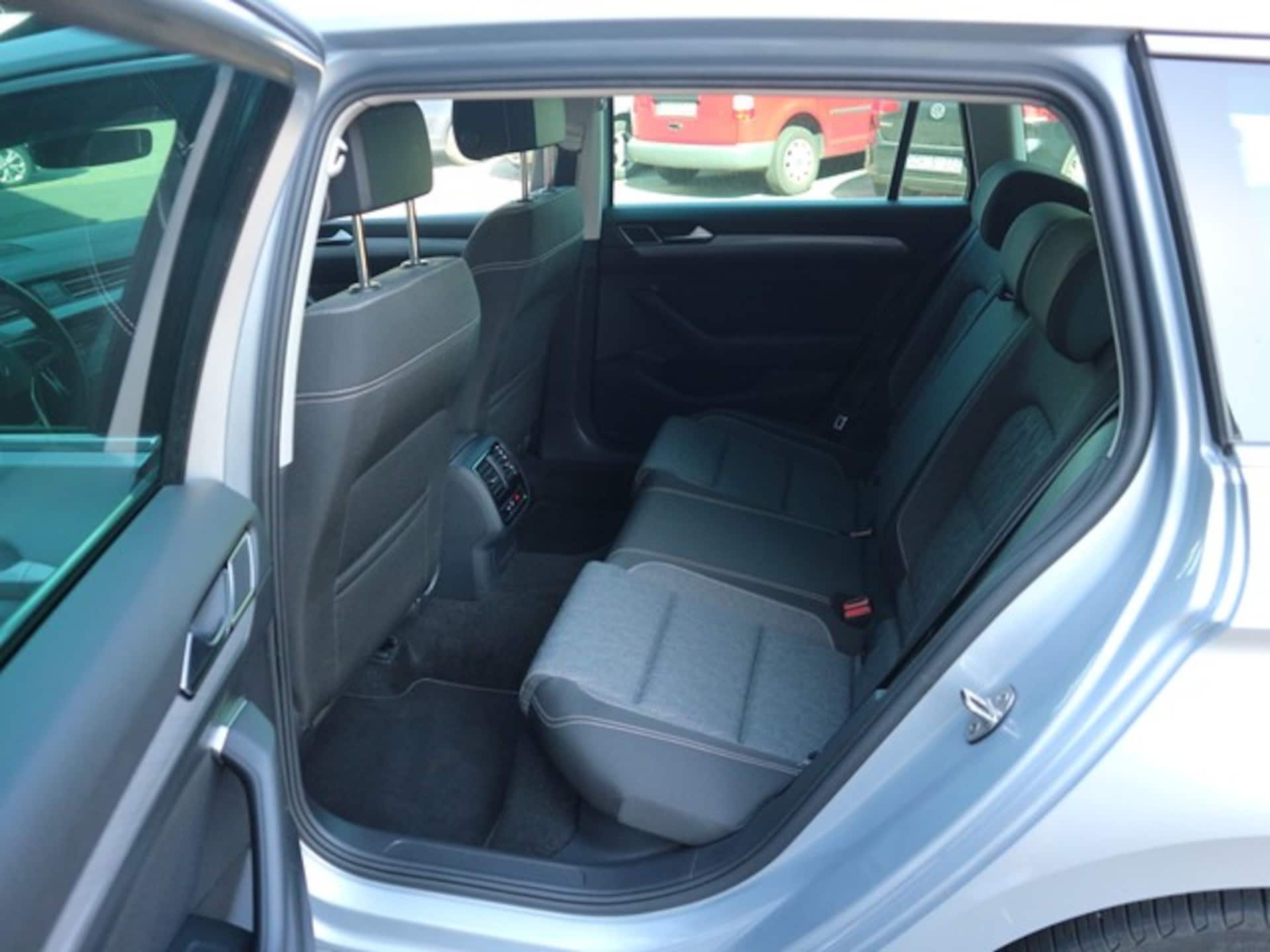 Volkswagen Passat Variant Business