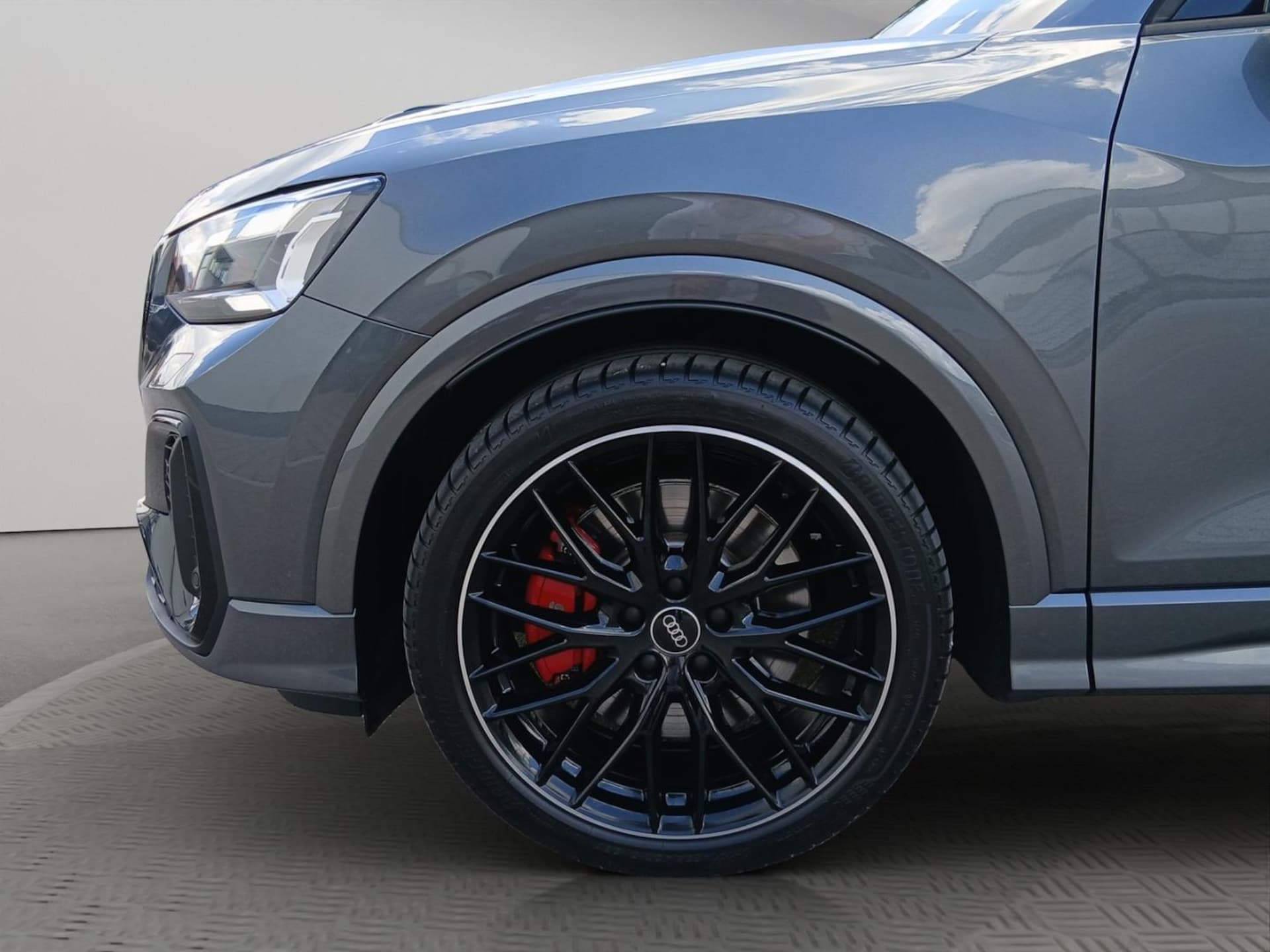 Audi SQ2