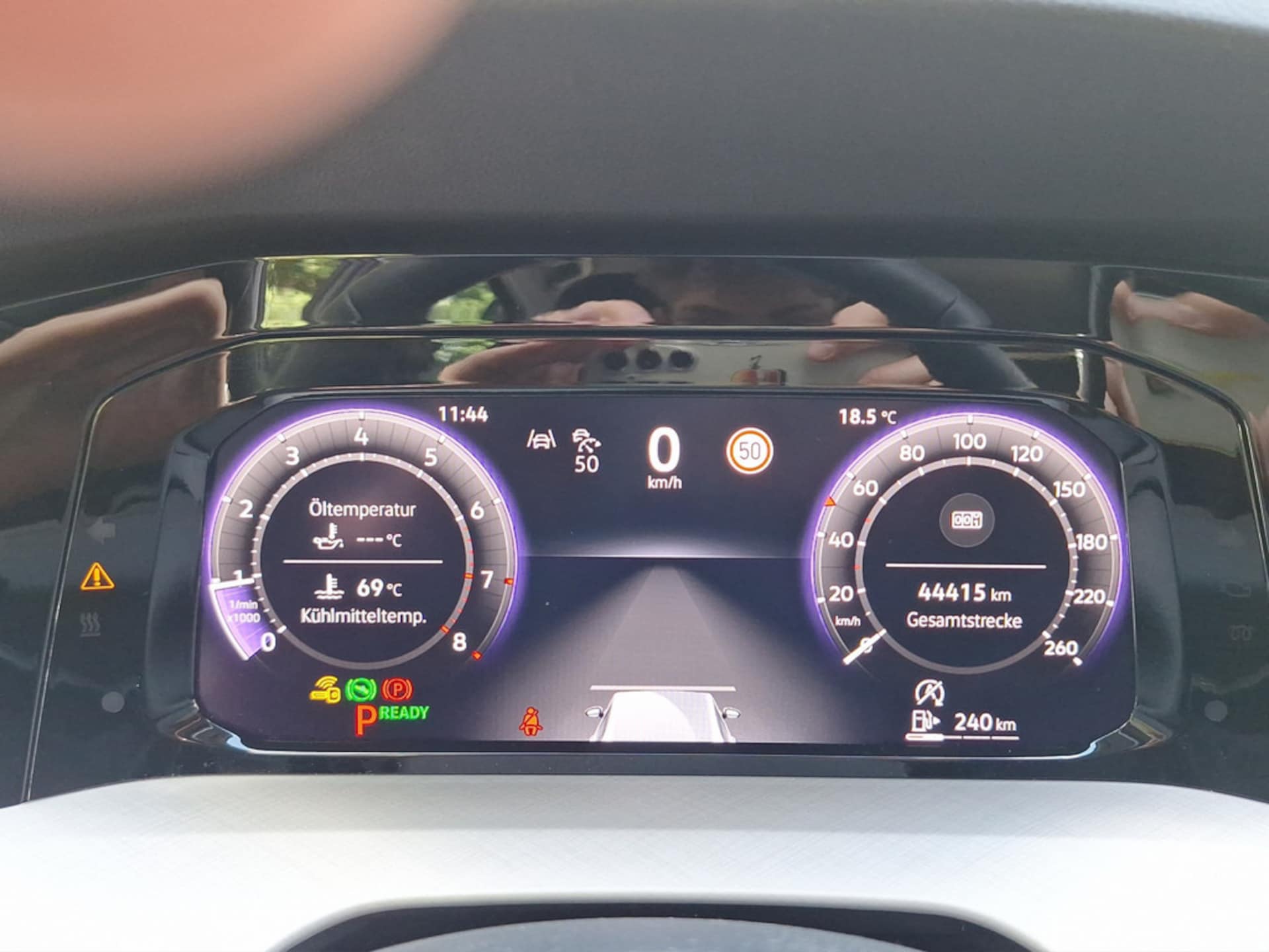 Volkswagen Golf Life