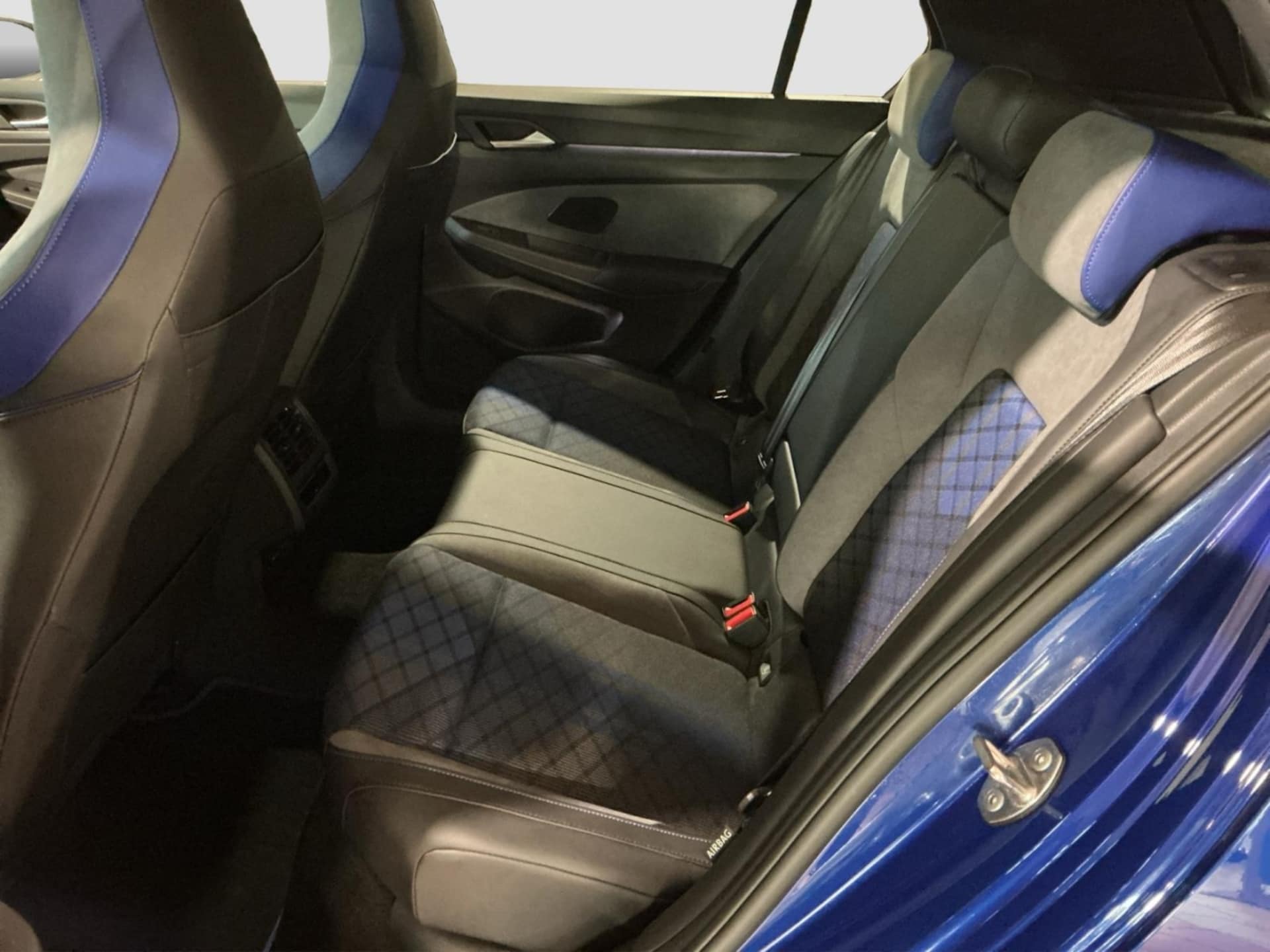 Volkswagen Golf R