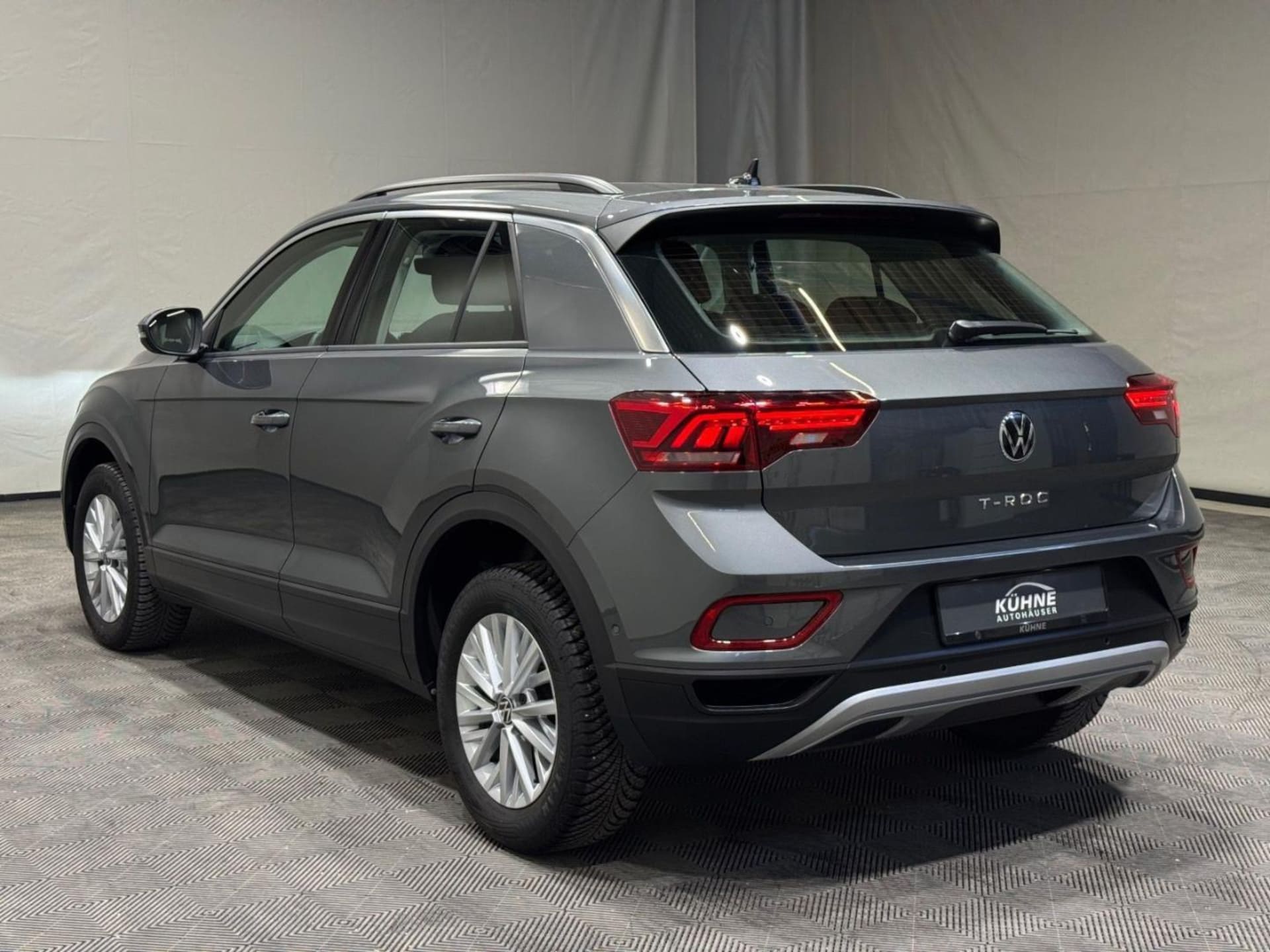 Volkswagen T-Roc Life