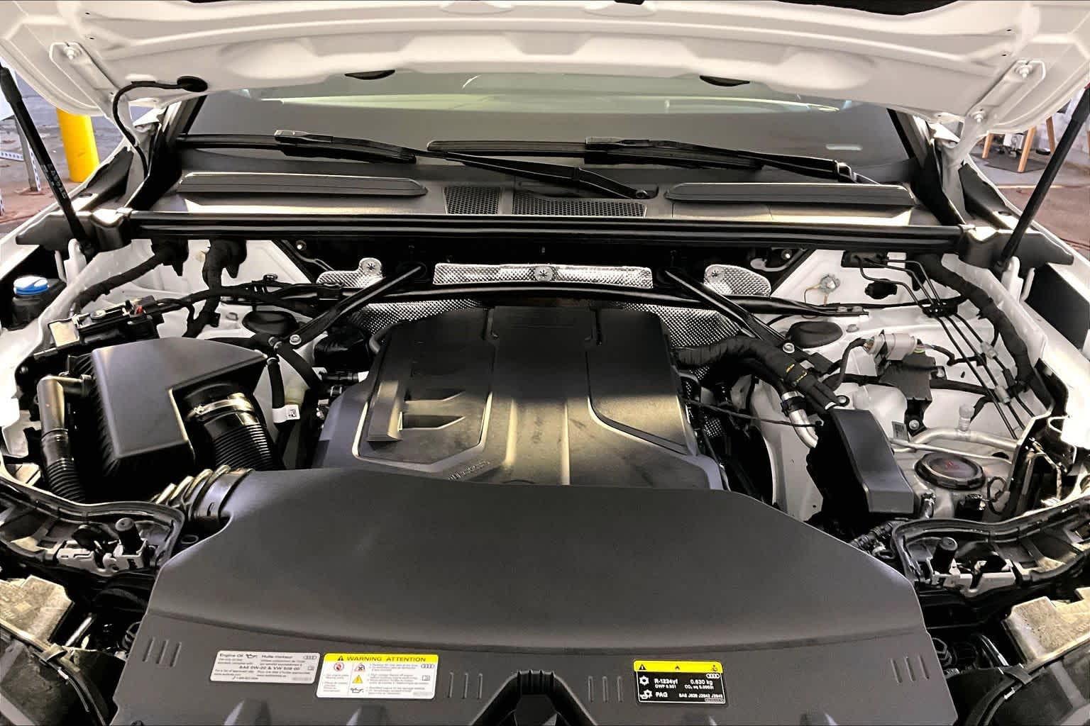 2025 Audi Q5 Premium - Photo 30
