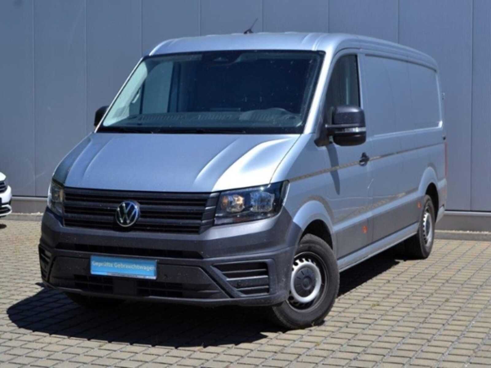 Volkswagen Crafter Kasten mittlerer Radstand – Bild 2