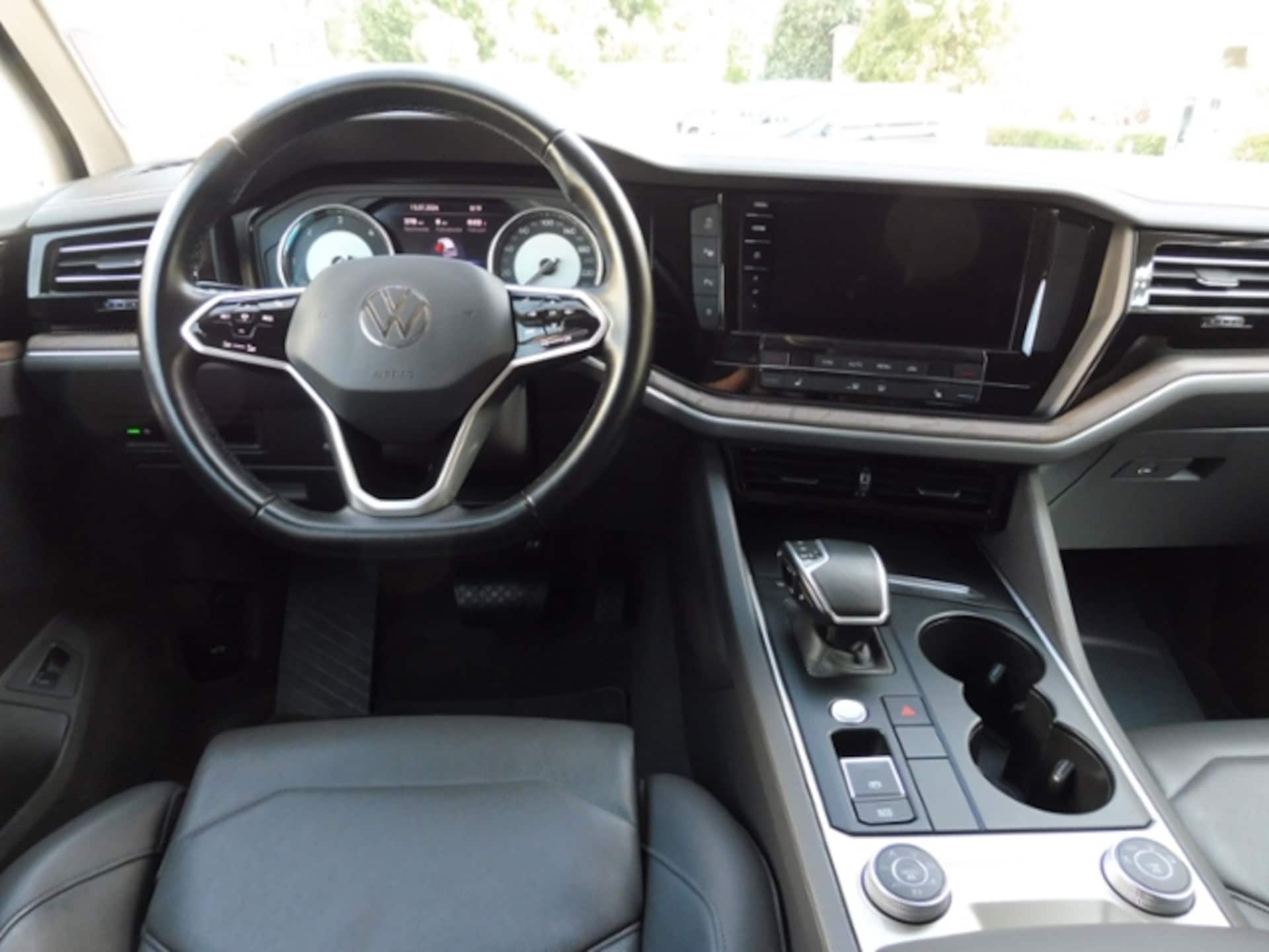 Volkswagen Touareg Atmosphere