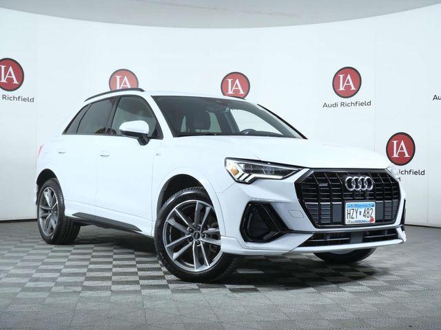 2022 Audi Q3 45 TFSI S Line Premium Plus quattro's photo