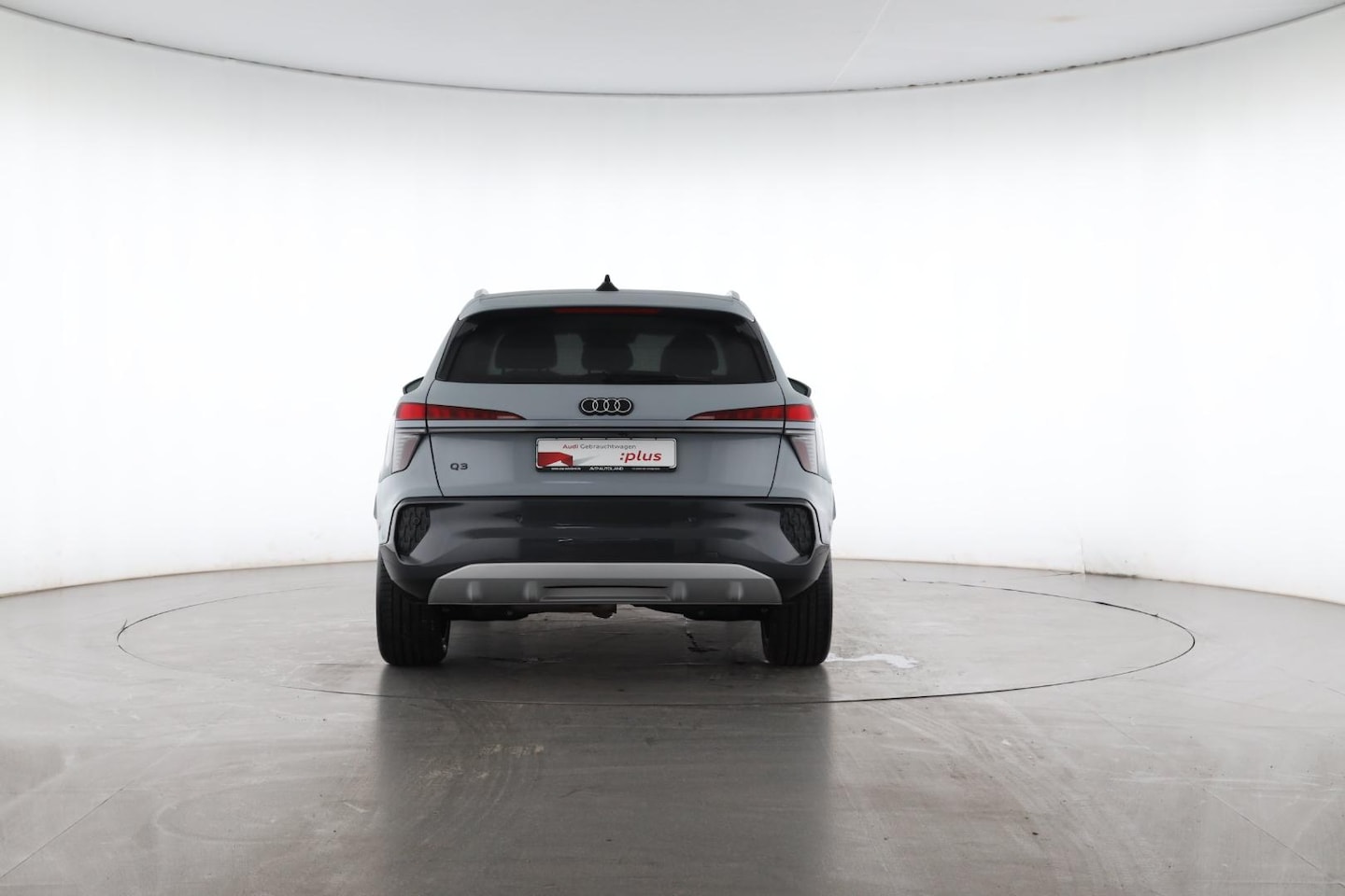 Bild über Audi Q3 SUV TDI 110 kW S tronic - für weitere Informationen kontaktieren Sie den Audi Partner