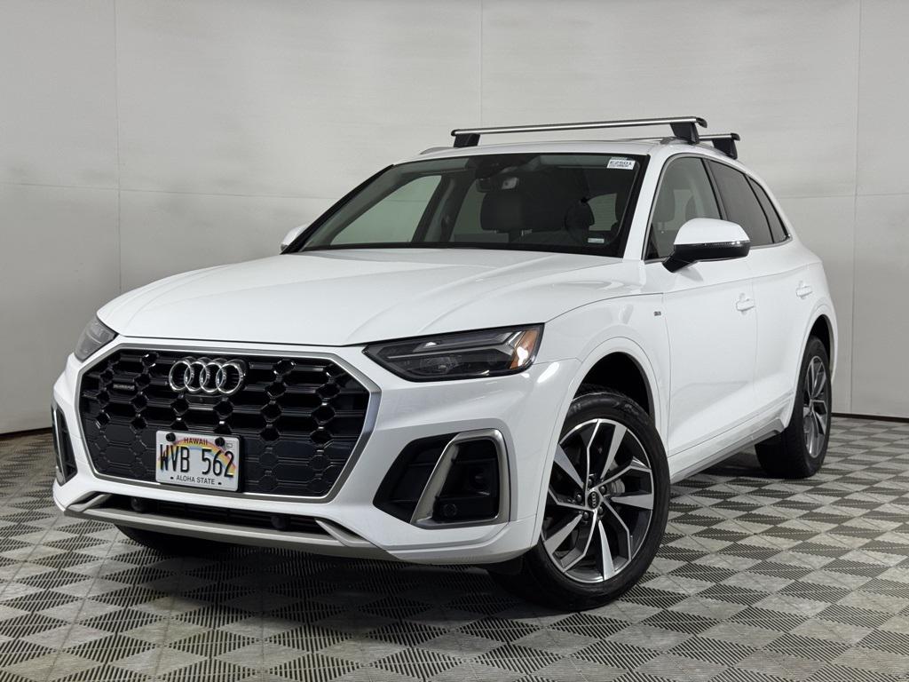 2023 Audi Q5 45 Premium Plus's photo