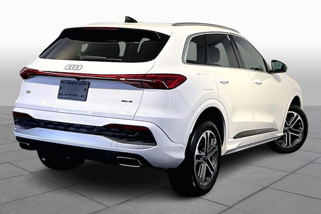 2025 Audi Q5 Premium - Photo 24
