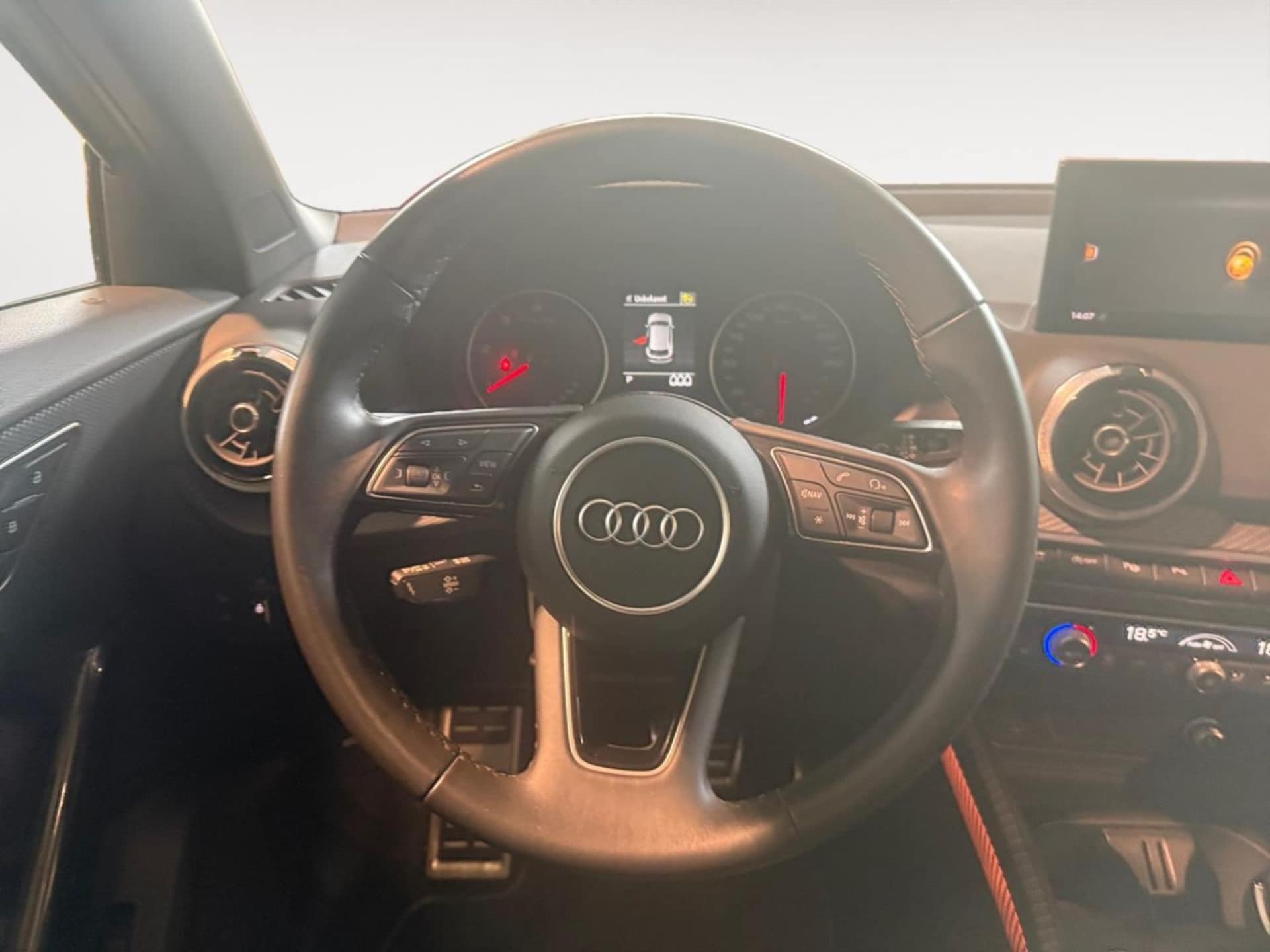 Audi Q2 S line