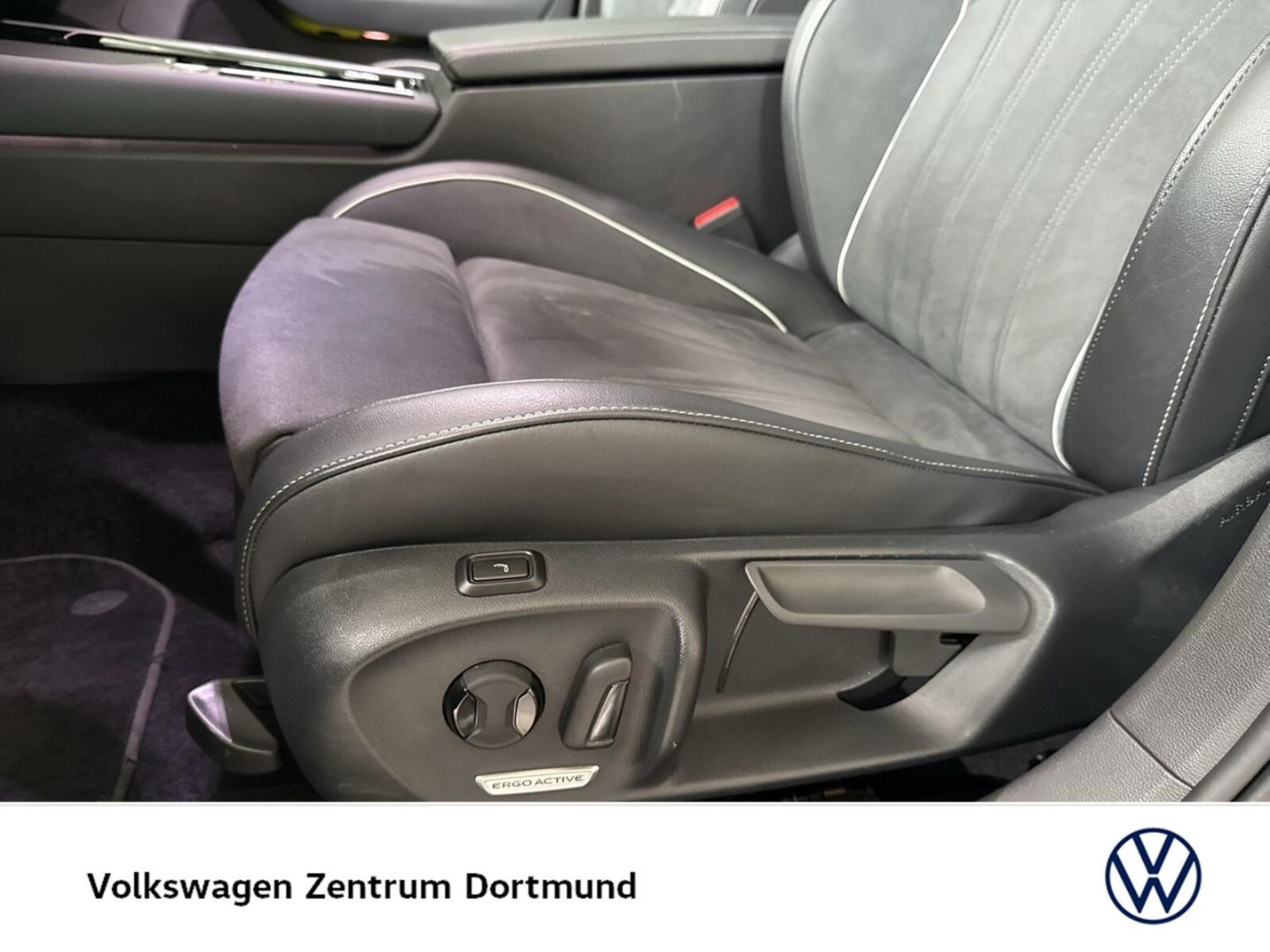 Volkswagen Passat – Bild 11