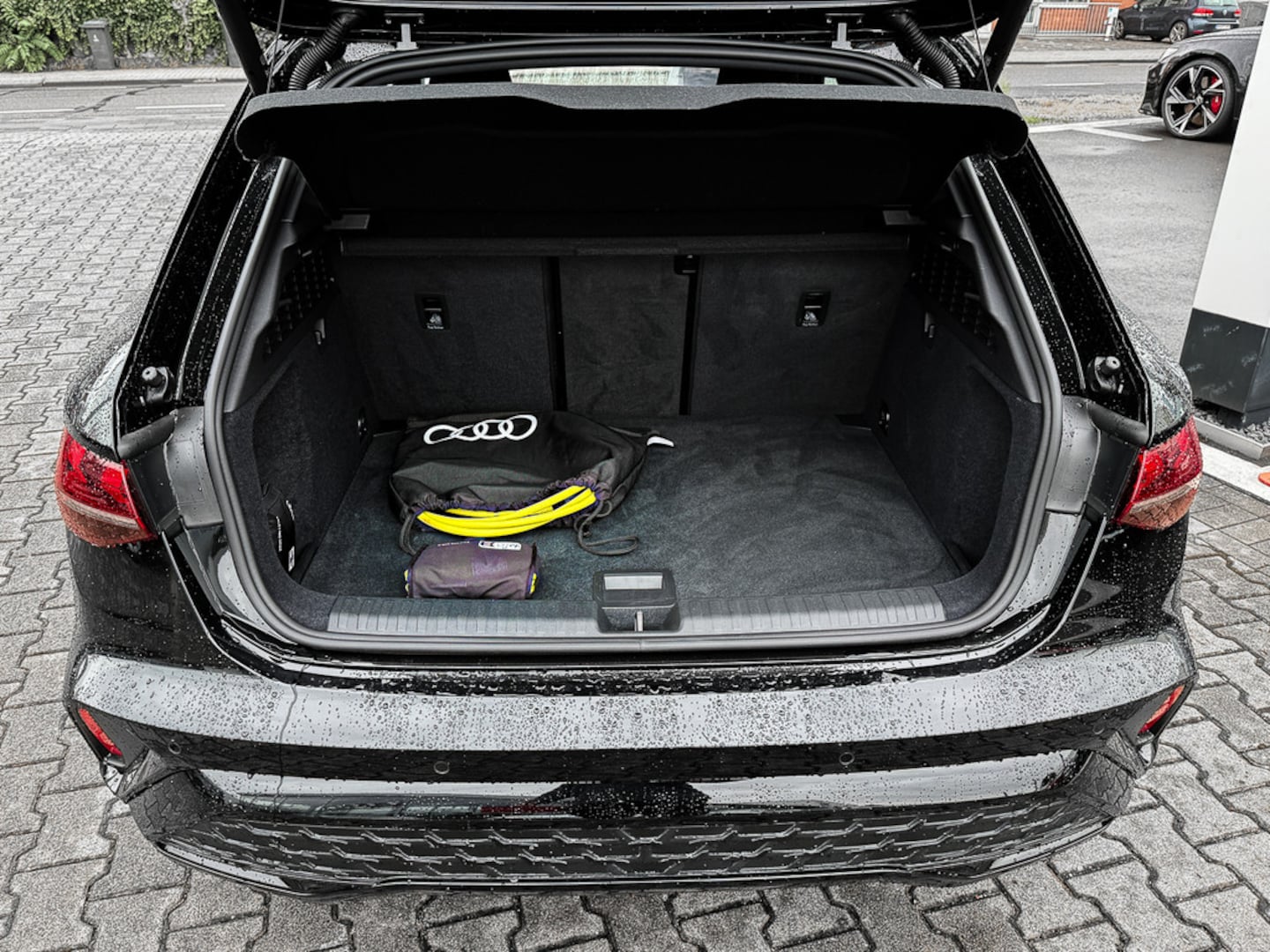 Bild über Audi A3 Sportback TFSI e TFSI e 150 kW S tronic - für weitere Informationen kontaktieren Sie den Audi Partner