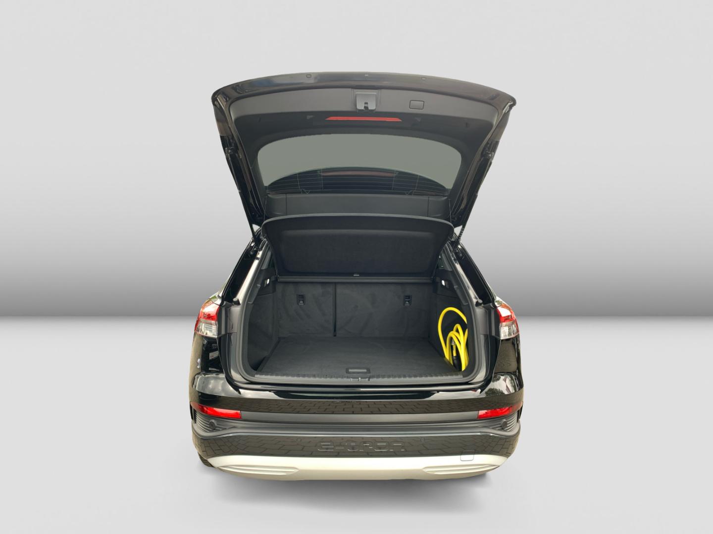 Image about Audi Q4 e-tron 40 e-tron