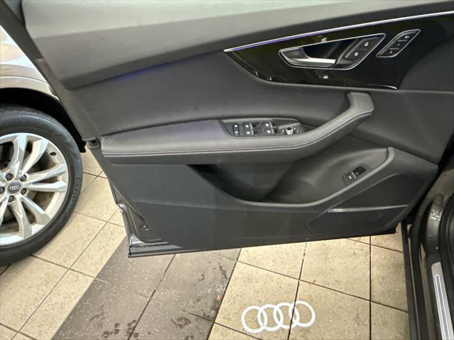 2025 AUDI Q7 - Image 10