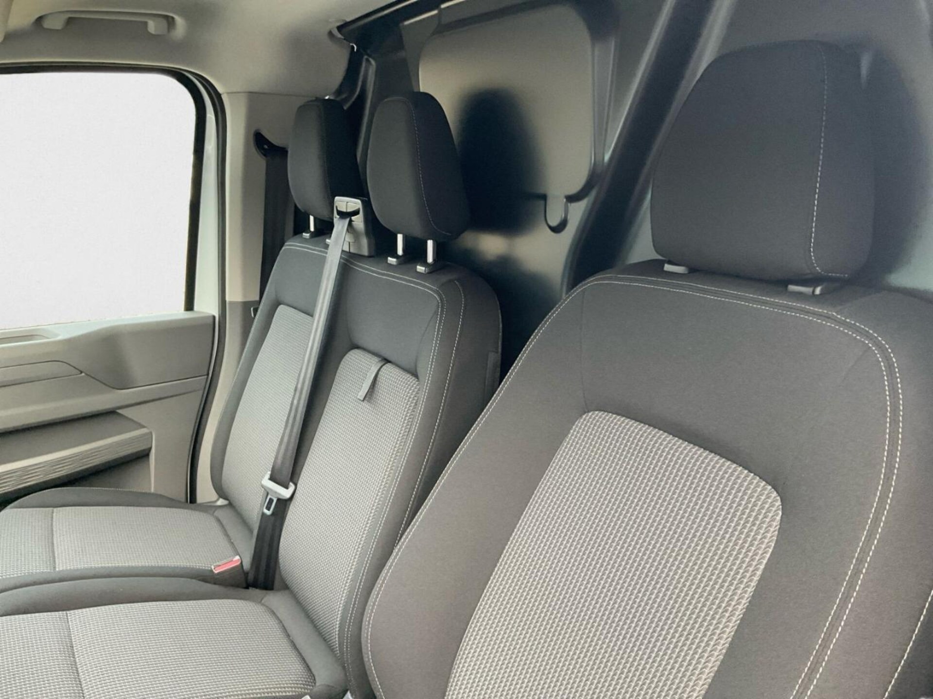 Volkswagen Transporter Kasten kurzer Radstand