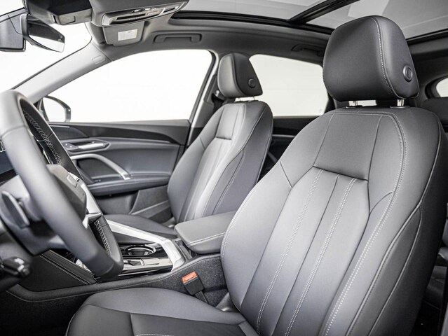 2026 Audi Q5 Premium - Photo 11