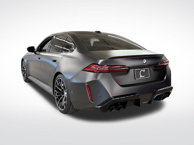 2025 BMW M5