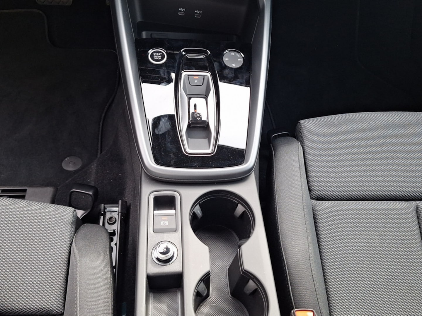 Bild über Audi A3 Limousine TFSI 85 kW S tronic - für weitere Informationen kontaktieren Sie den Audi Partner
