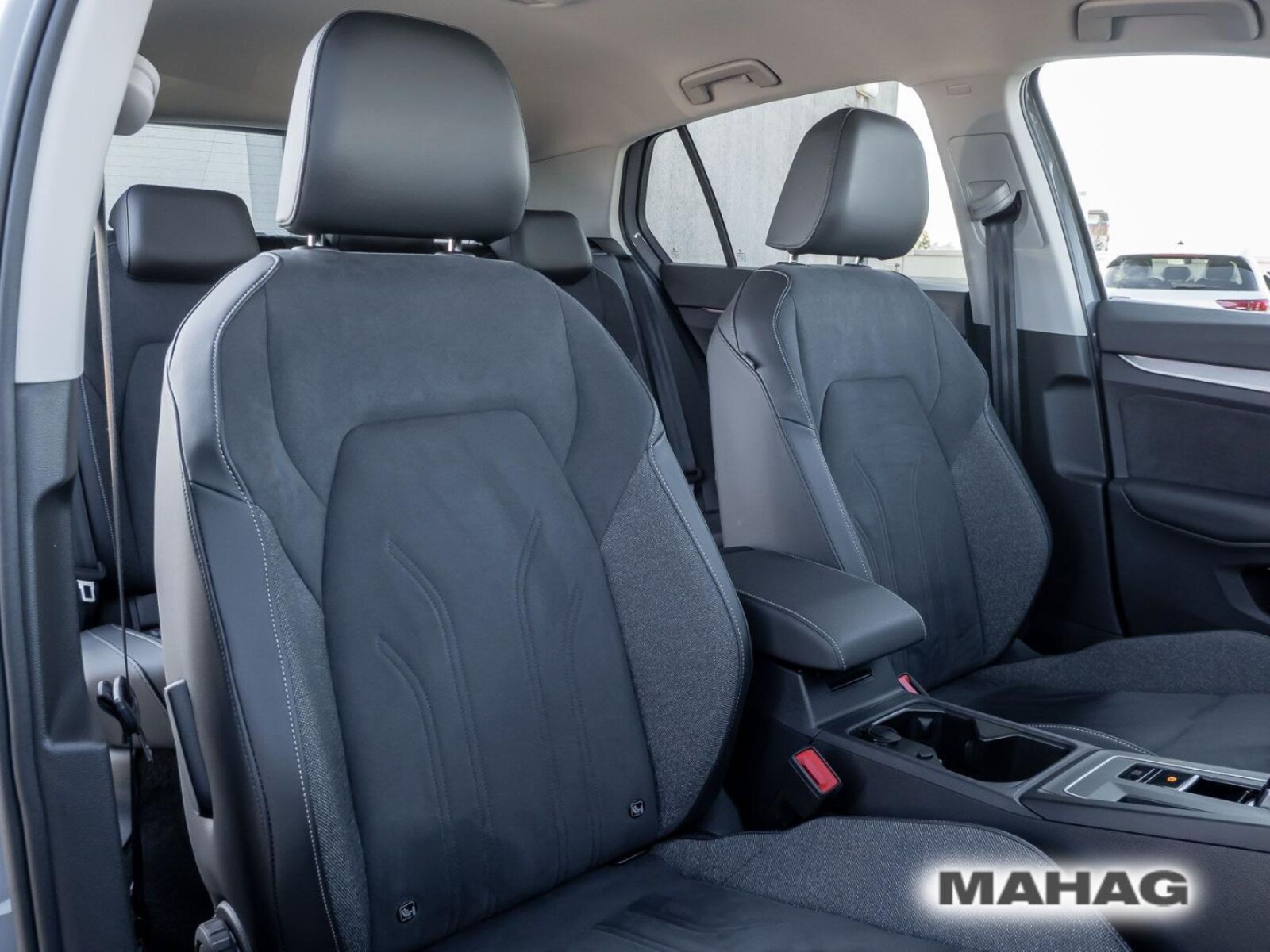 Volkswagen Golf – Bild 13