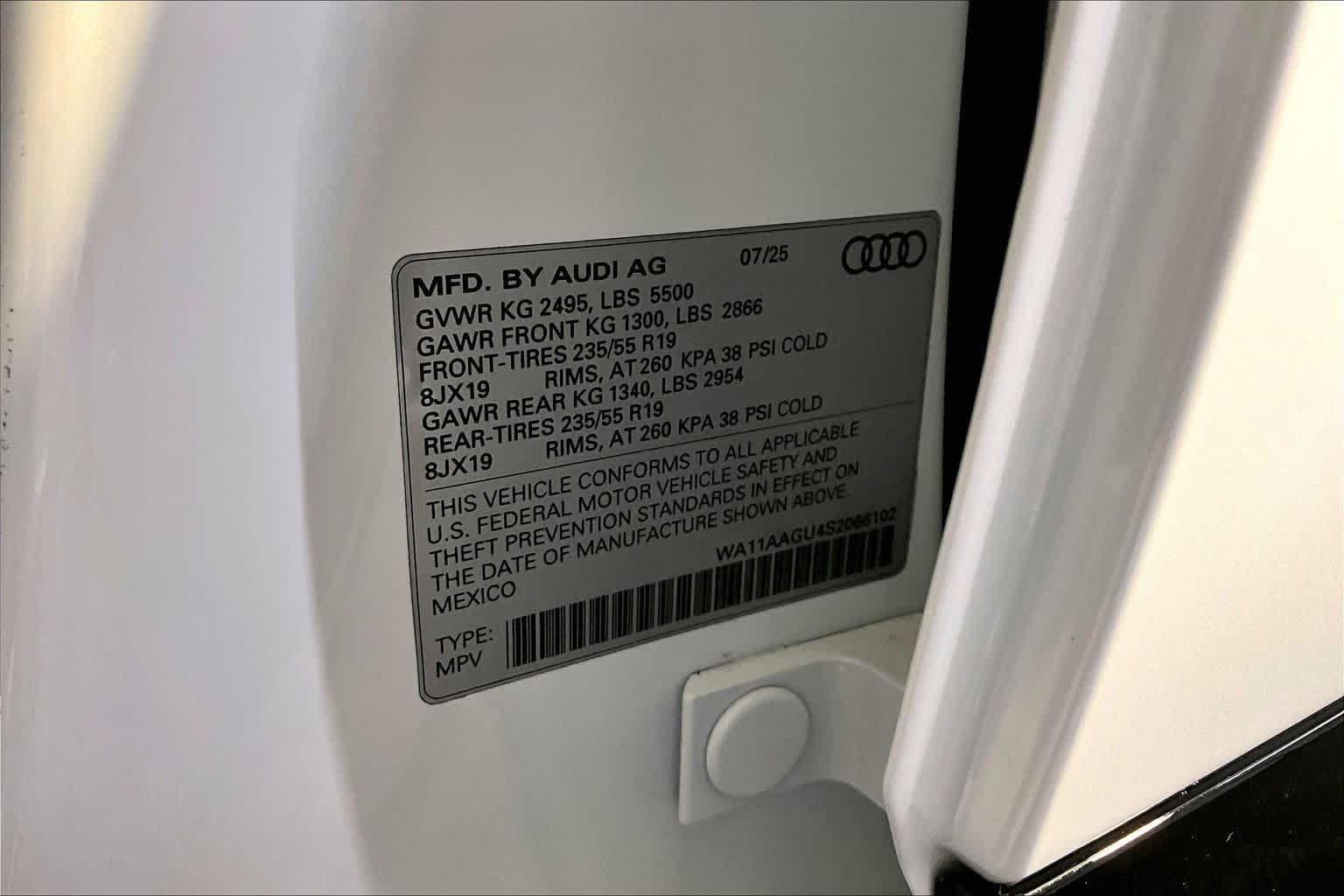 2025 Audi Q5 Premium - Photo 34