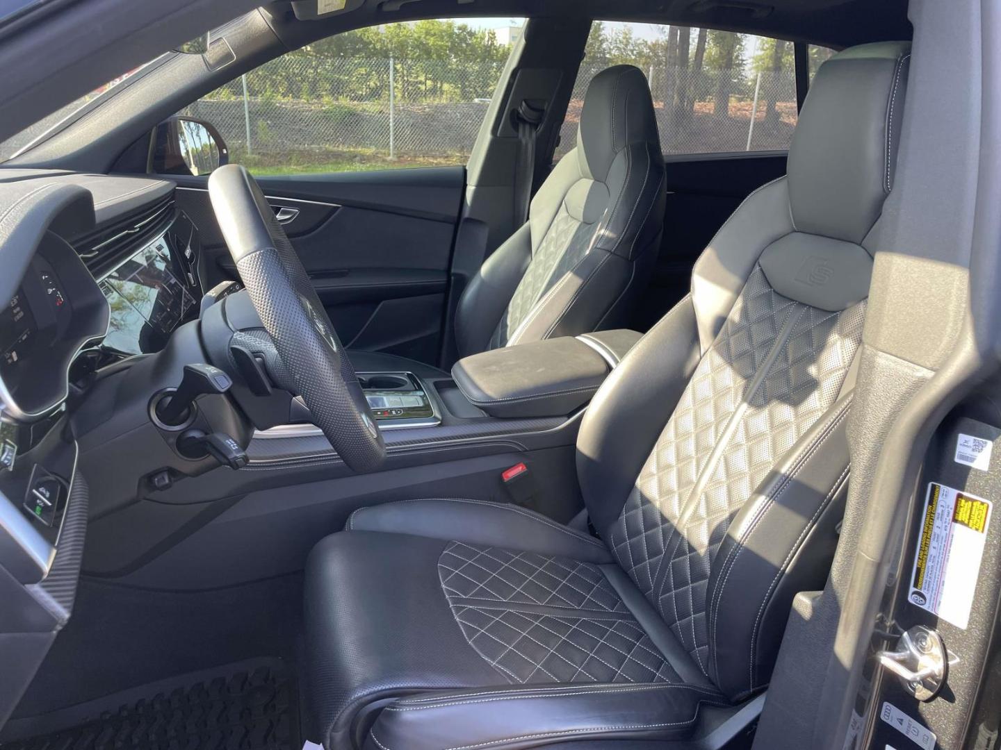 2024 Audi SQ8 Premium Plus - Photo 17