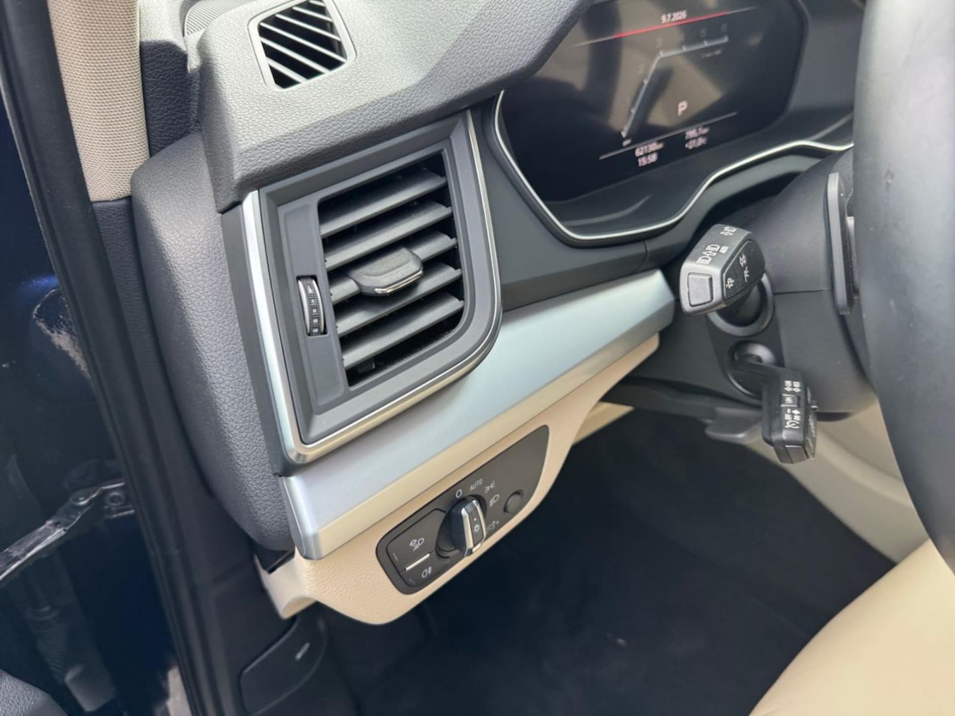Audi Q5 SUV Advanced