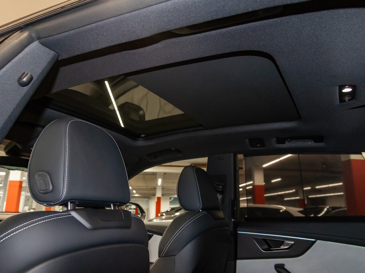 Image about Audi Q8 SUV 50 TDI quattro tiptronic