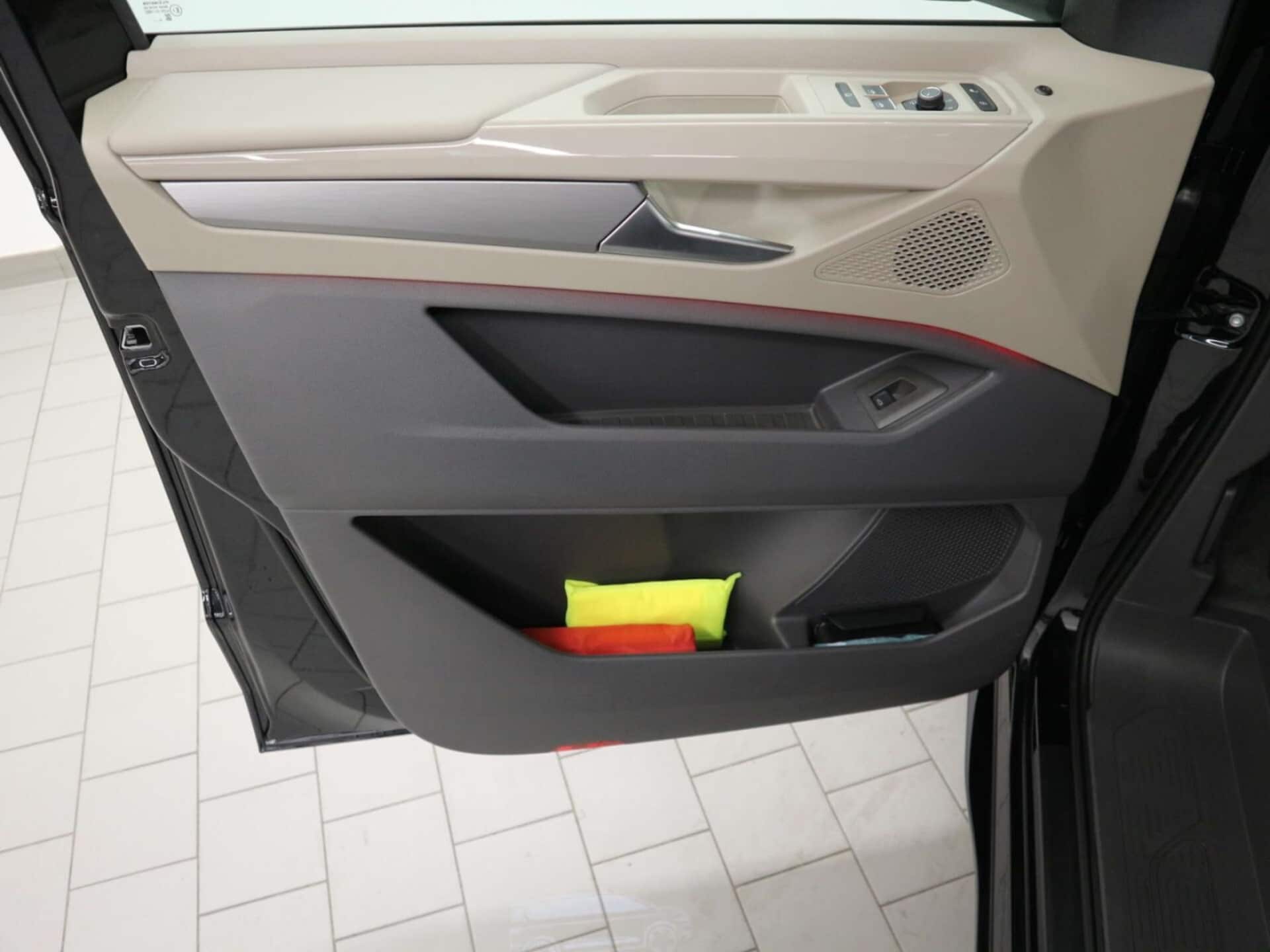 Volkswagen Multivan Langversion Style