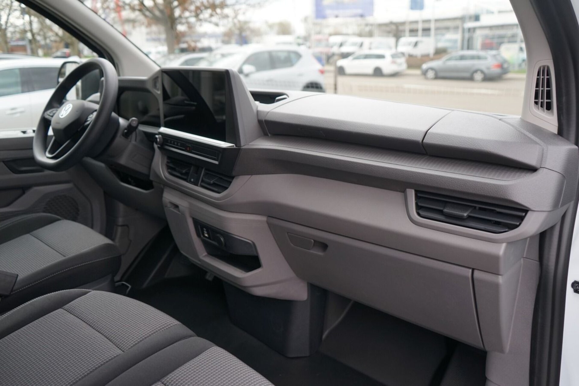 Volkswagen Transporter Kasten langer Radstand